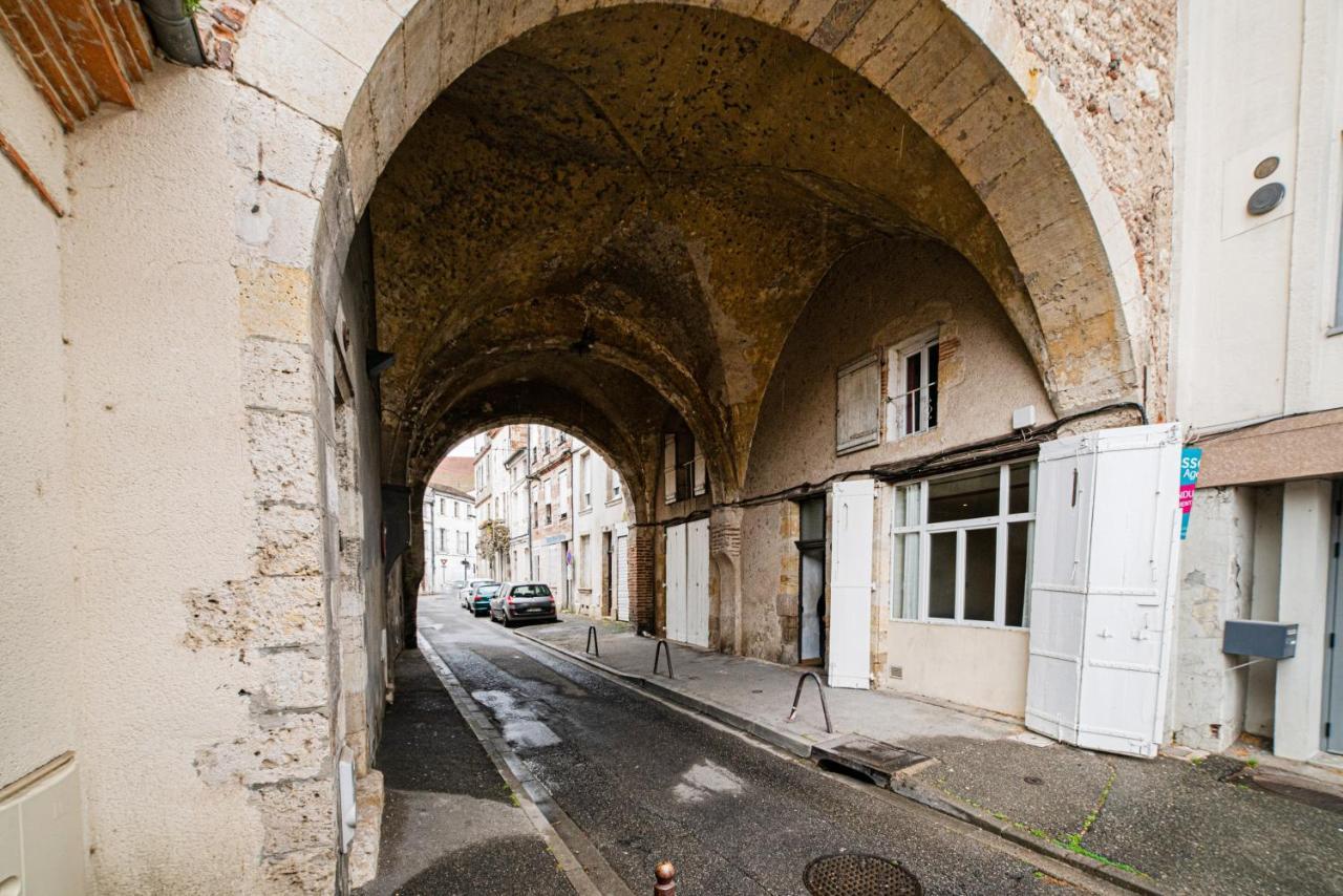 Centre Historique - Cour Privee - Arrivee Autonome Διαμέρισμα Αζάν Εξωτερικό φωτογραφία